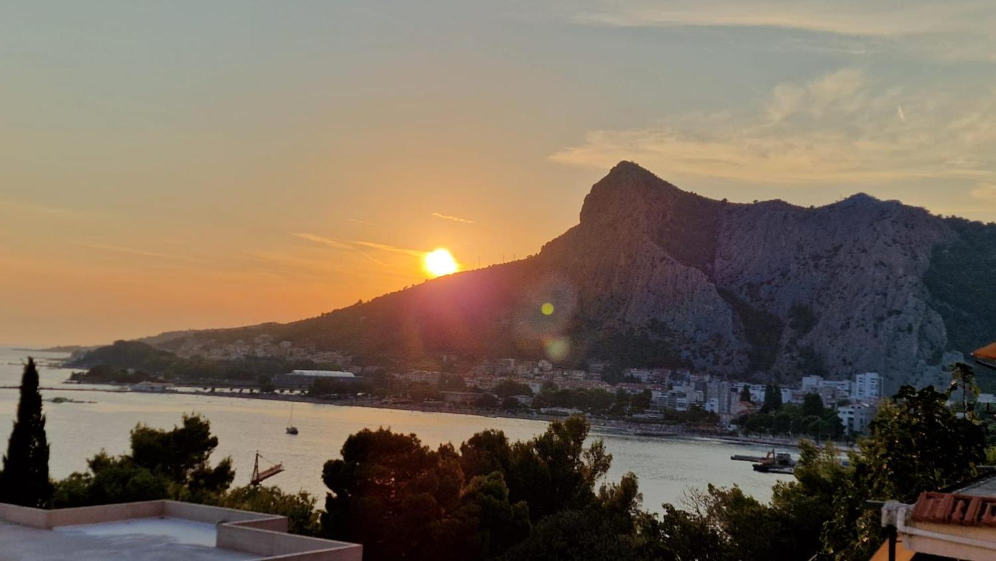 Sea View Panorama Apartment L Omis Ngoại thất bức ảnh